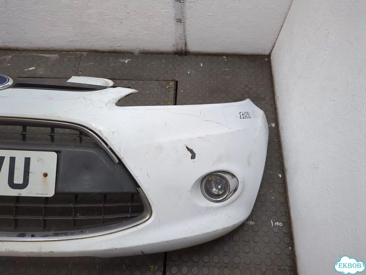 Бампер передний Ford Fiesta фото 2