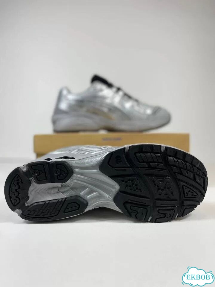 Кроссовки Asics фото 4