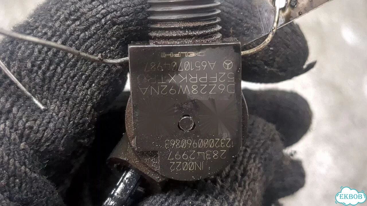 Форсунка топливная Mercedes E W212 фото 4
