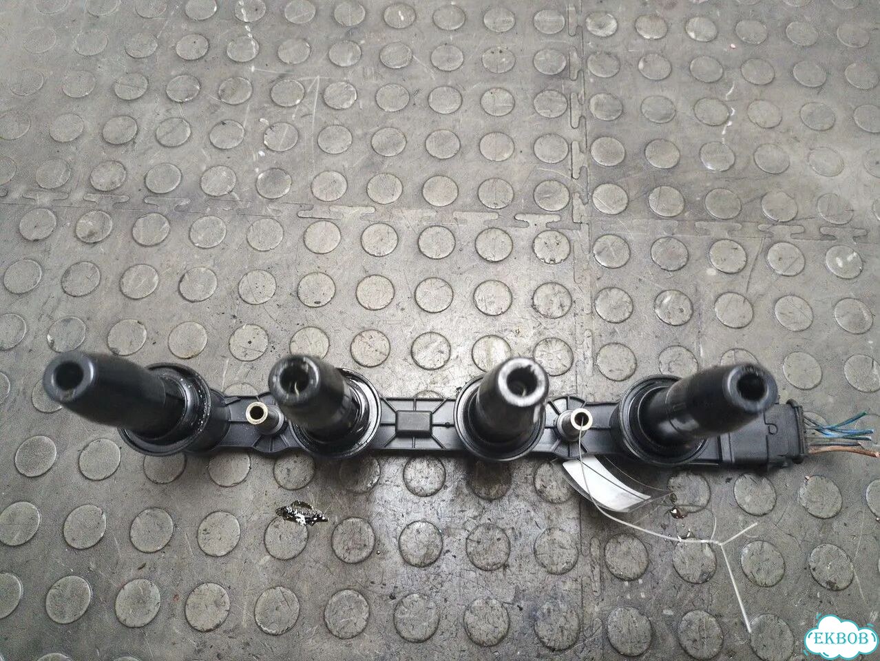 Катушка зажигания Opel Astra H фото 4
