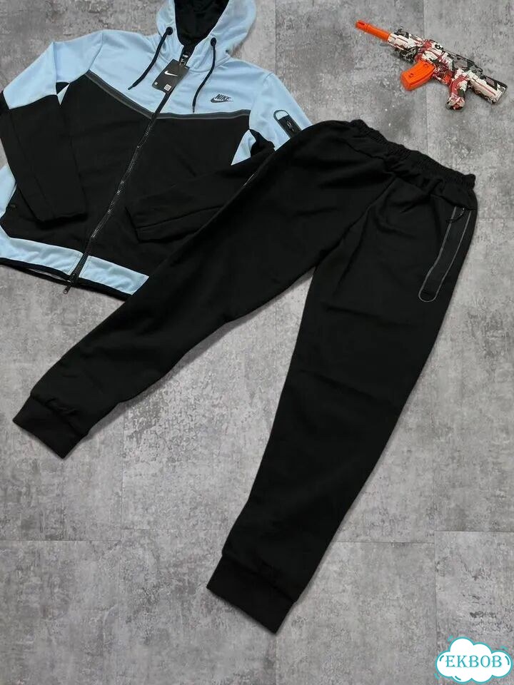 Спортивные костюмы Nike Tech Fleece фото 3