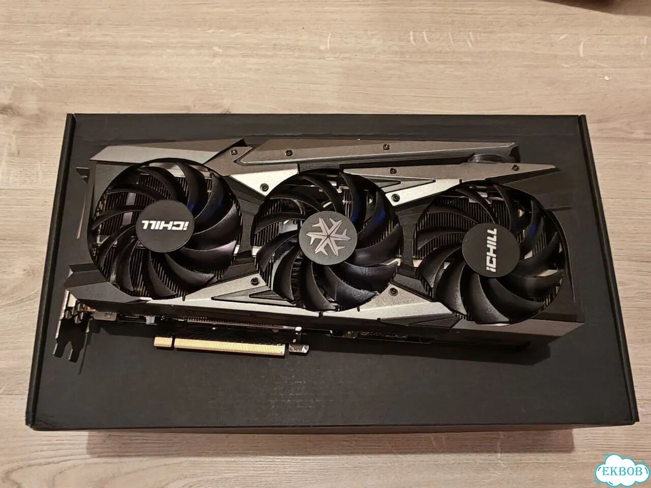 RTX 3080 inno3D ichill X4 фото 1