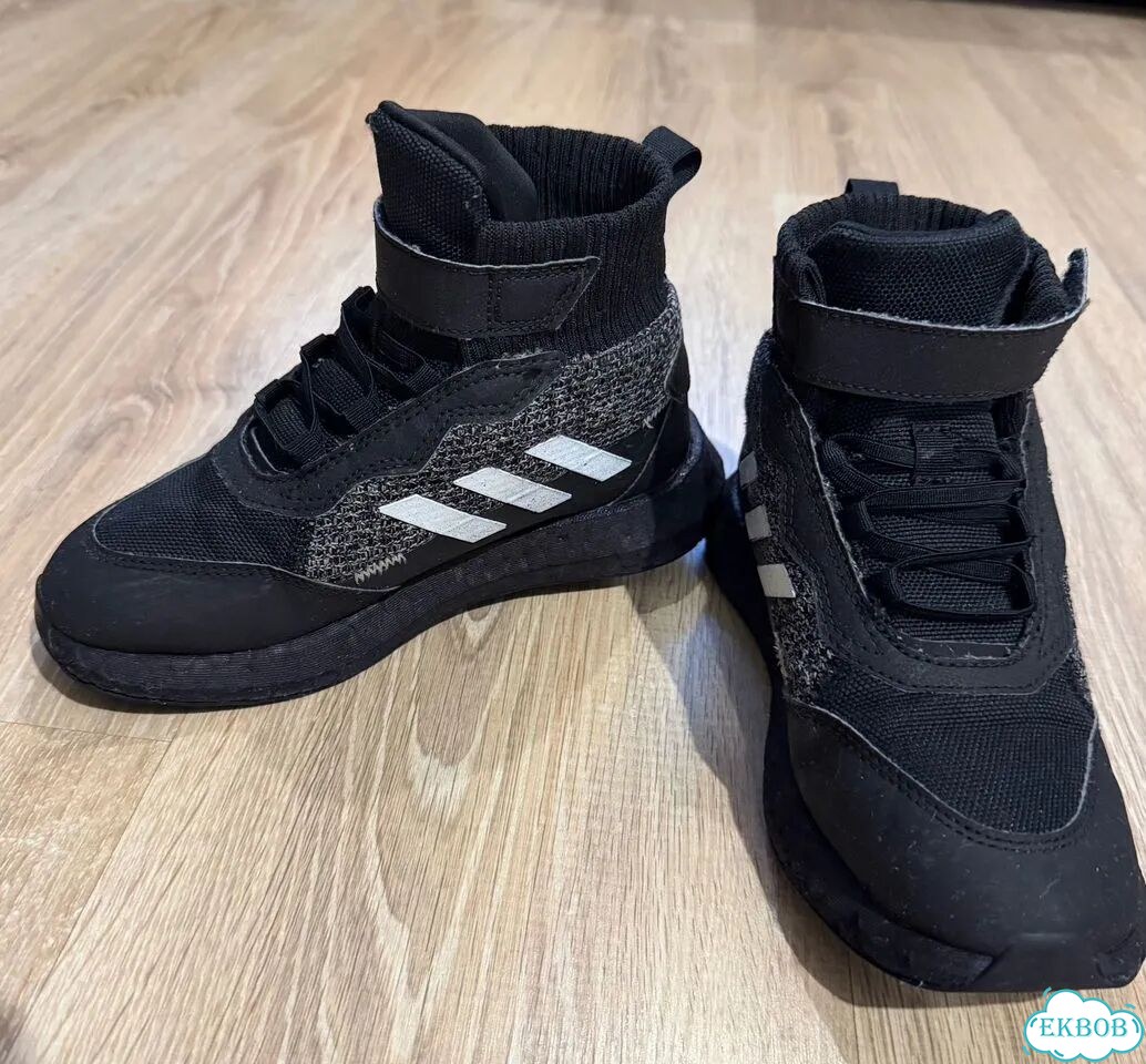 Тёплые кроссовки adidas фото 1
