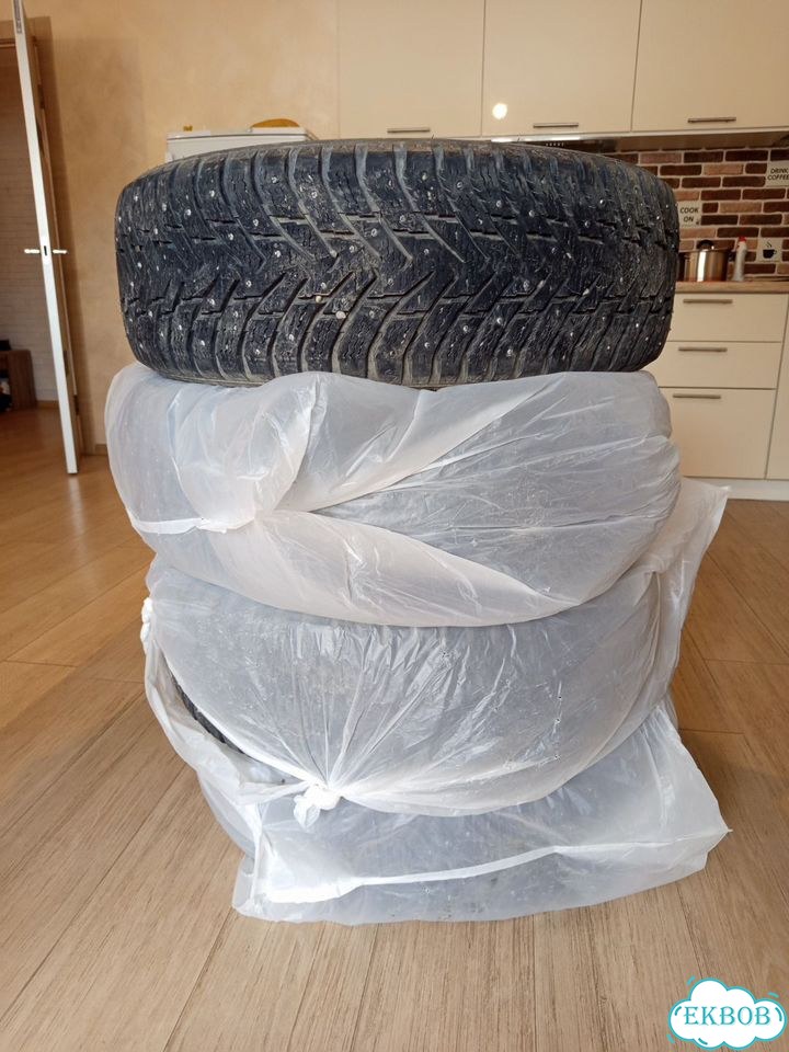 Nokian Tyres Hakkapeliitta 8 SUV 235/65 R17 V фото 6