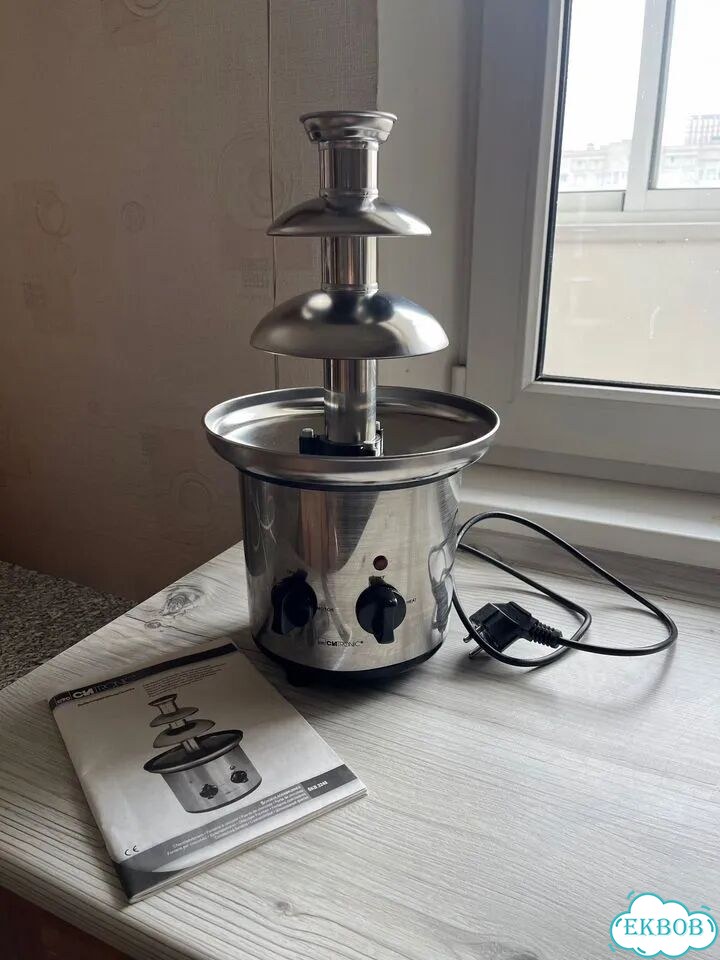 Шоколадный фонтан Clatronic фото 1