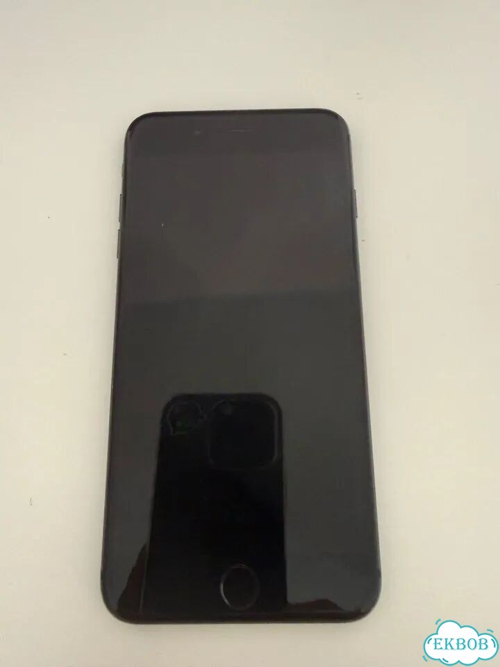 iPhone 8 Plus, 64 ГБ фото 2