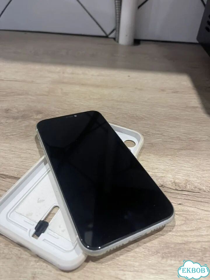 iPhone 11, 64 ГБ, SIM + eSIM фото 1