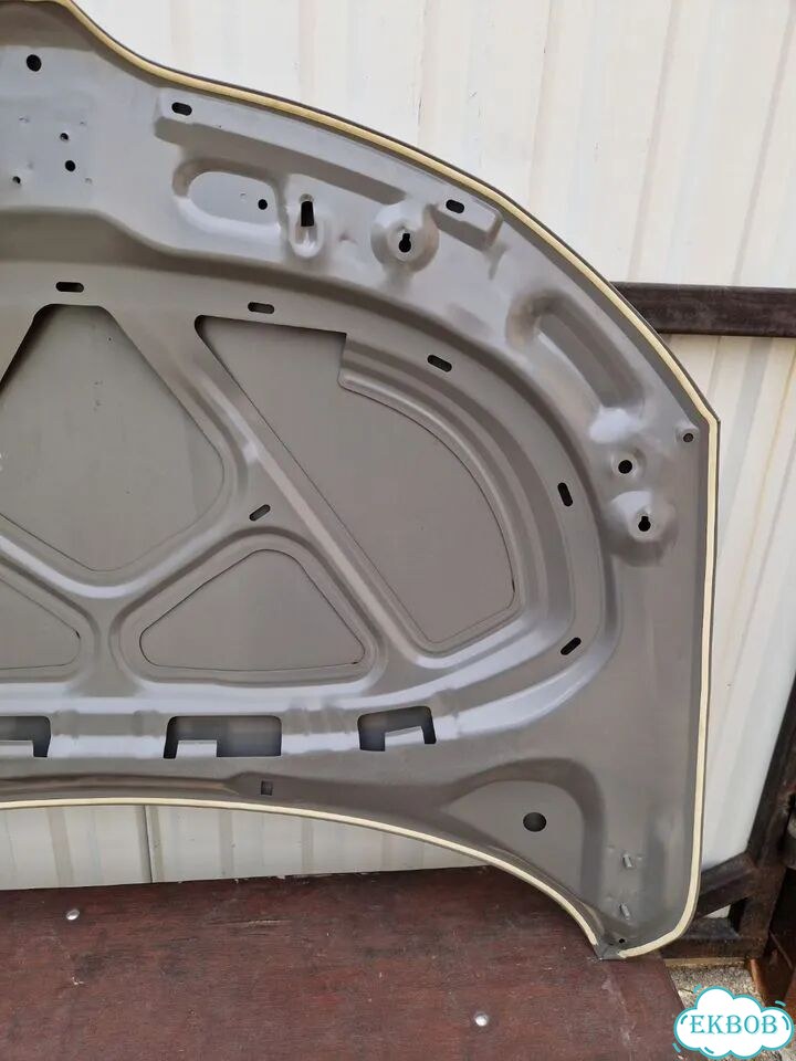 Капот Skoda Rapid 1 2012-2020 фото 7