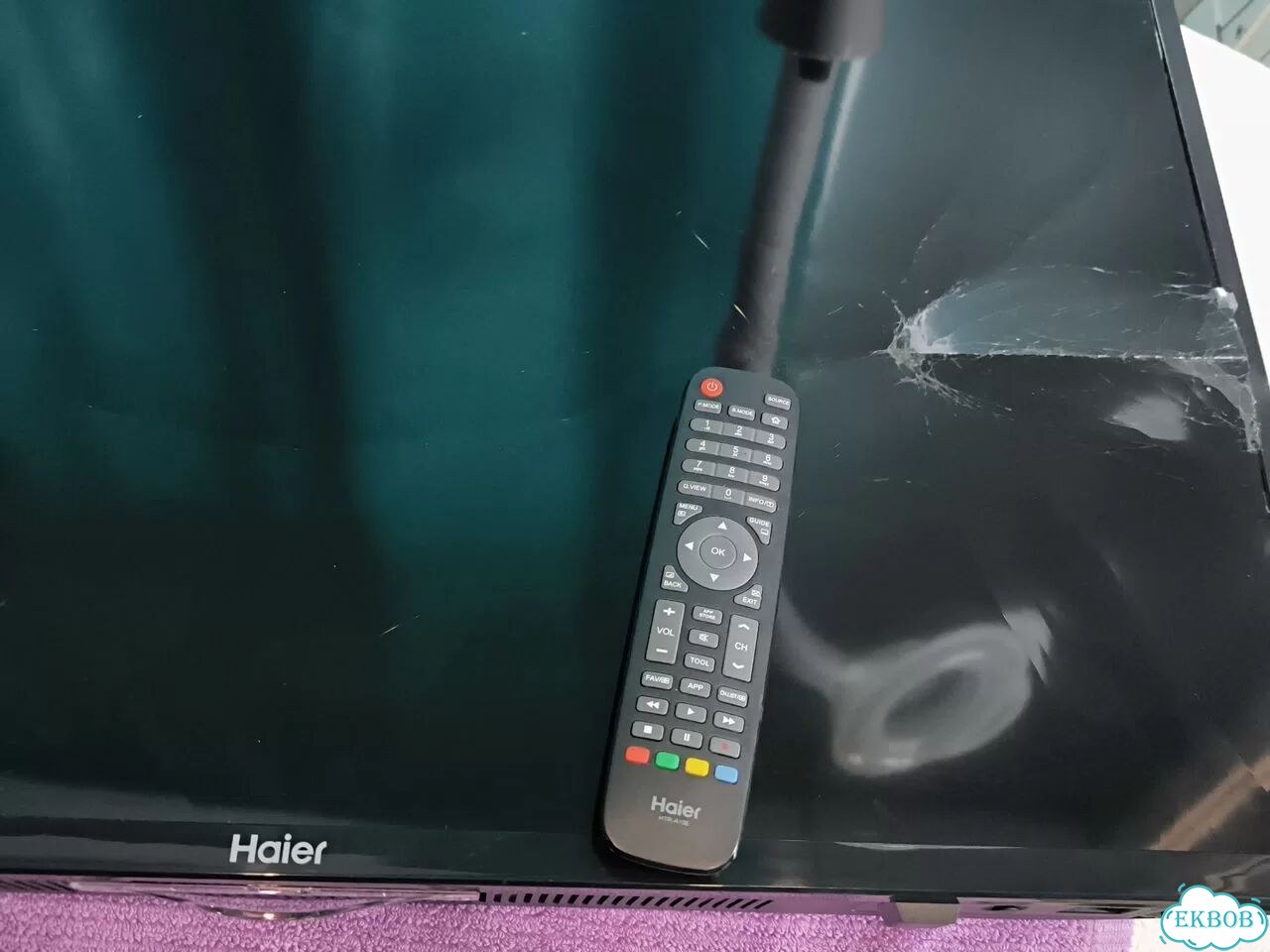 Телевизор на запчасти 32 дюйма Haier фото 1