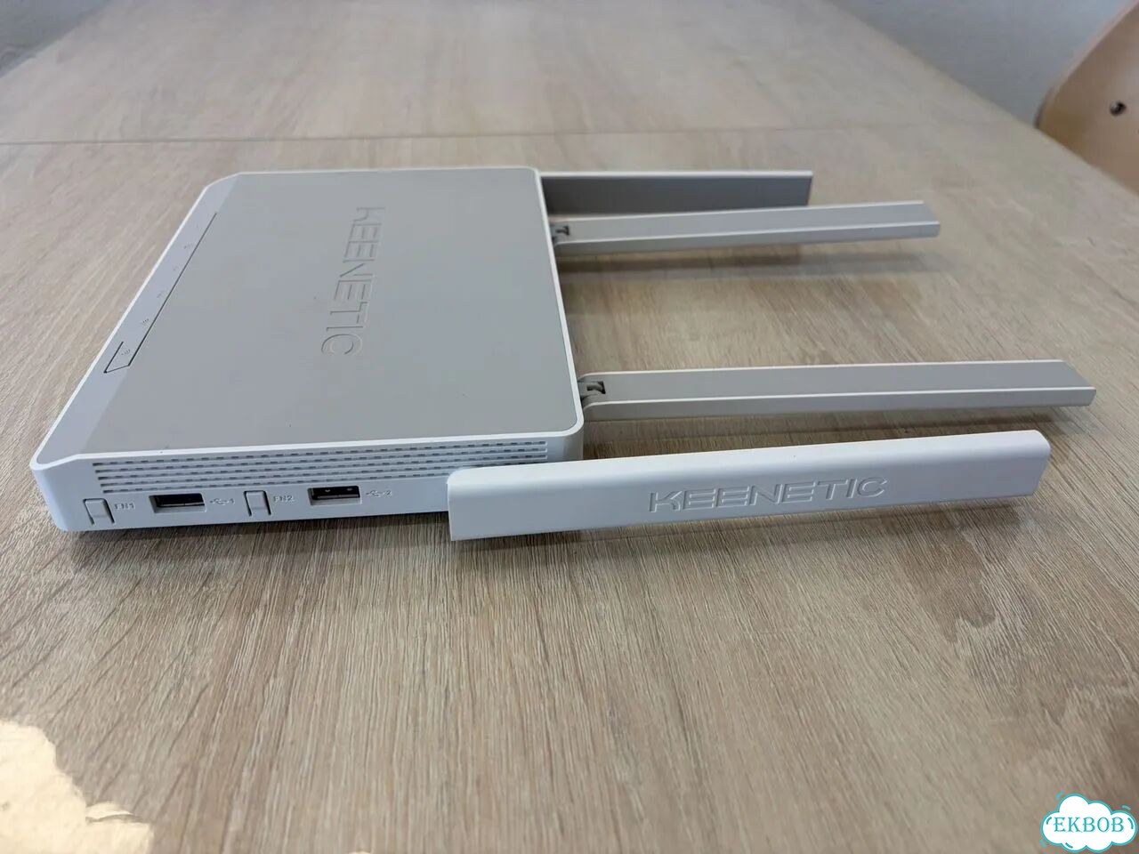 Роутер keenetic ultra kn 1810 фото 5