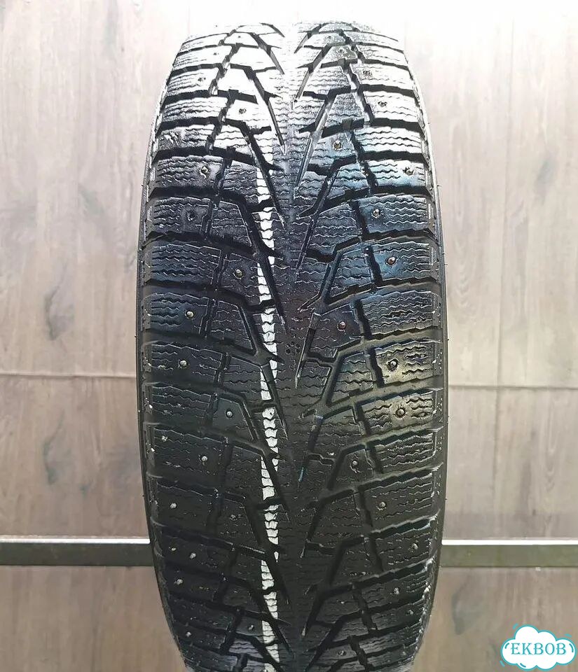 Maxxis ArcticTrekker NP3 225/60 R17 102Q фото 1