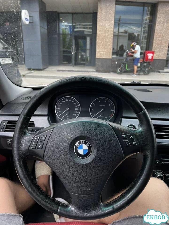 Руль на bmw 3 e90 фото 2