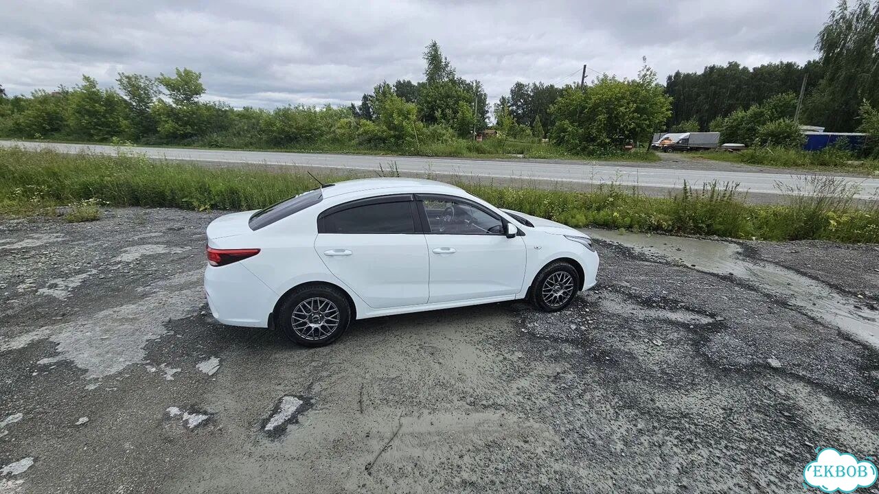 Kia Rio 1.4 AT, 2018, 49 000 км фото 11