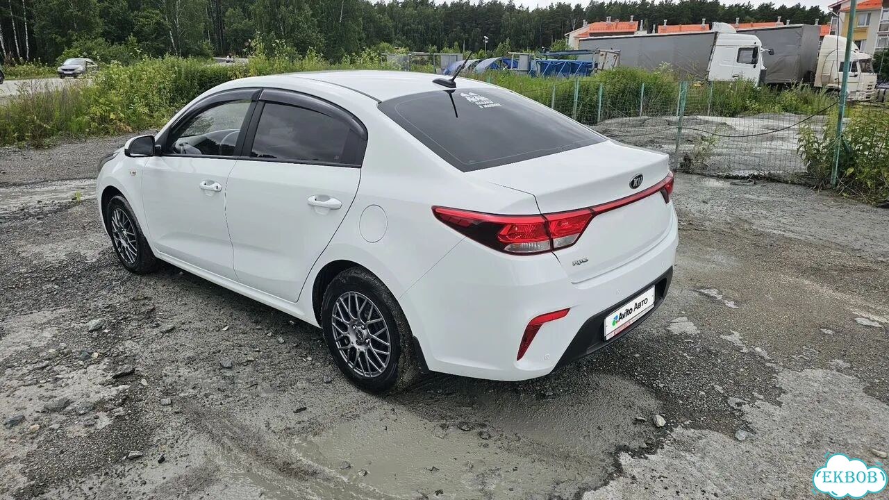 Kia Rio 1.4 AT, 2018, 49 000 км фото 8