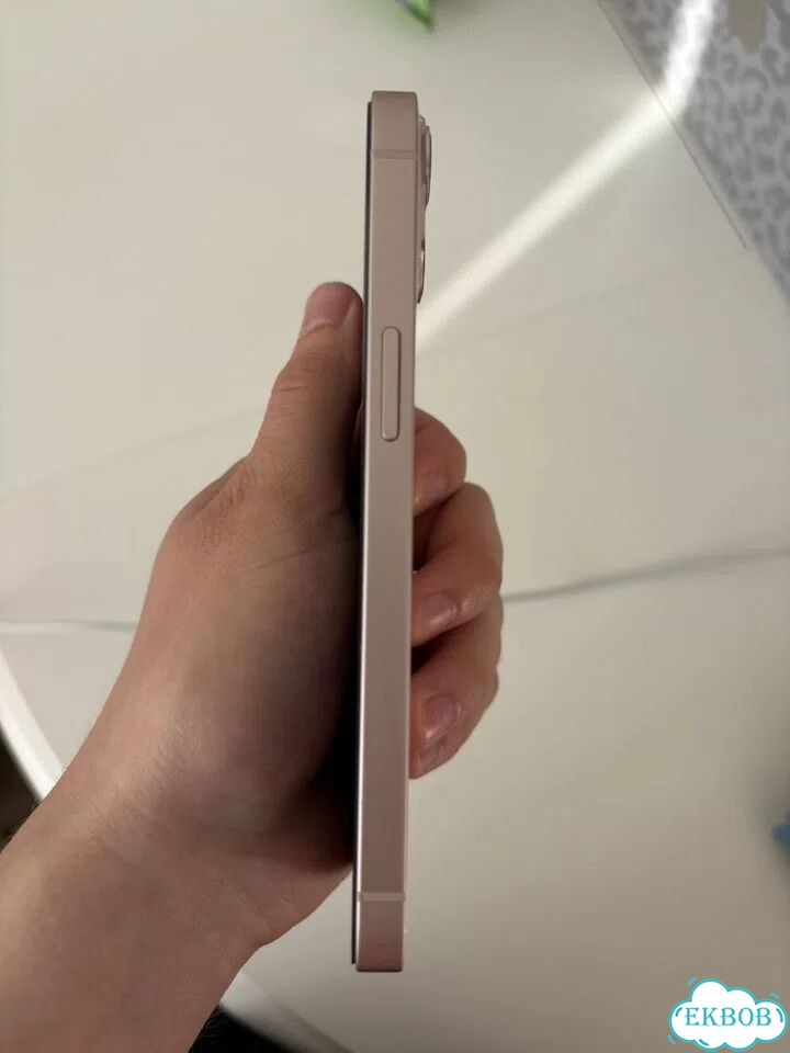 iPhone 13, 128 ГБ, SIM + eSIM фото 4