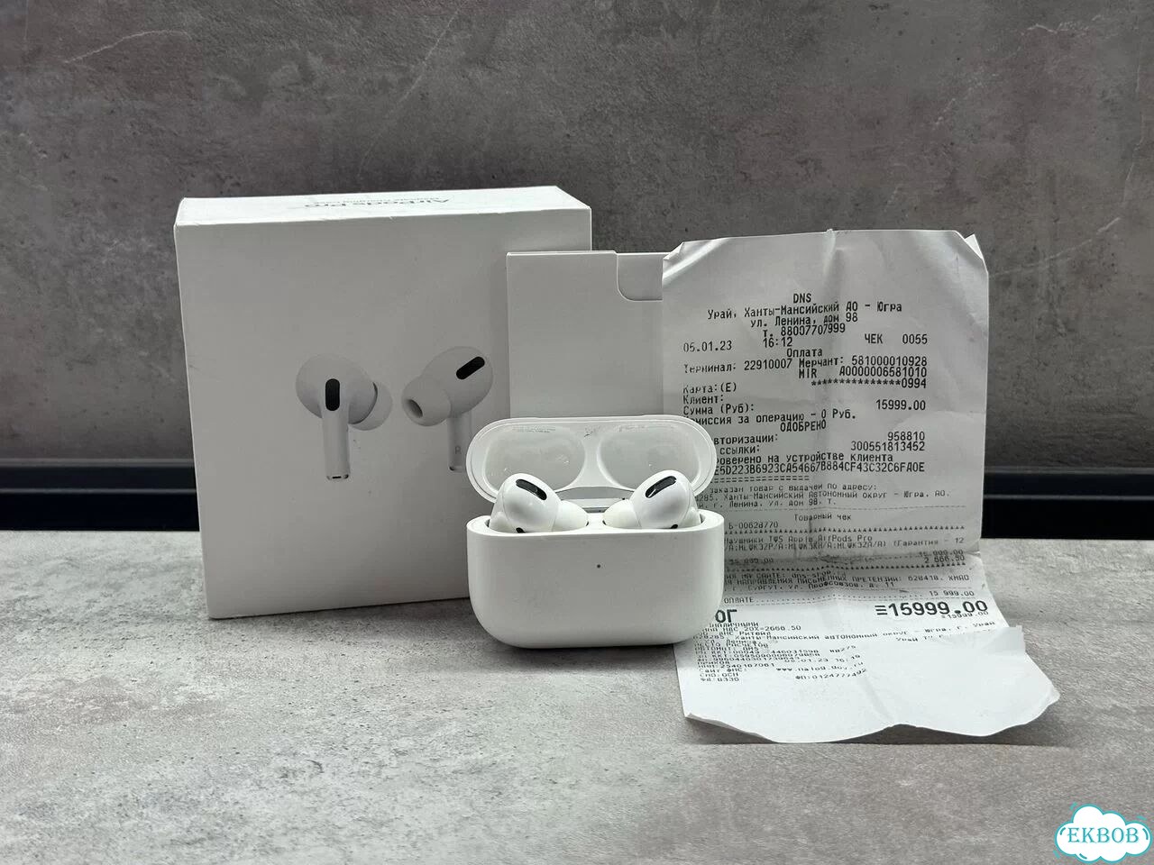 AirPods Pro оригинальные фото 1