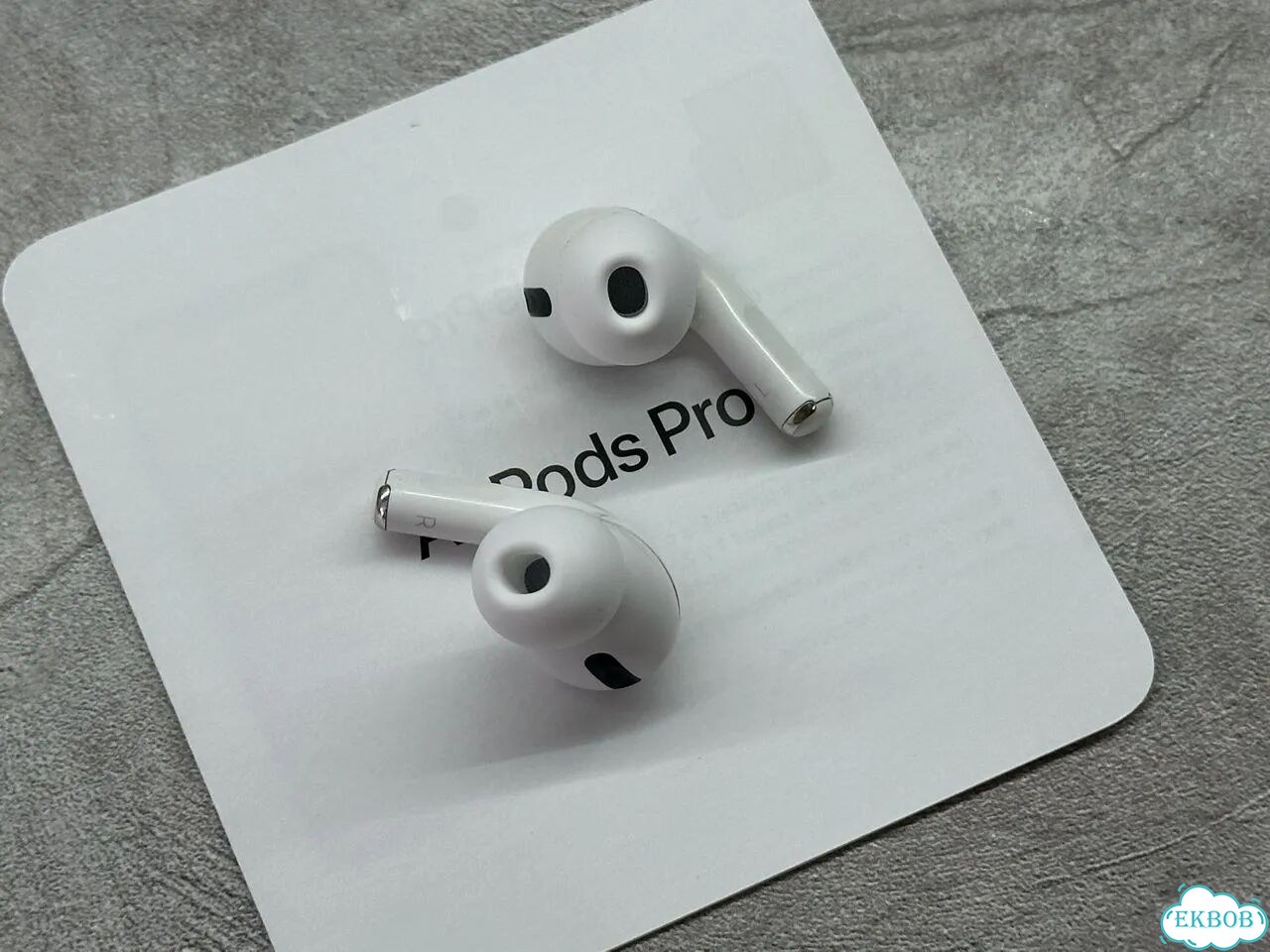 AirPods Pro оригинальные фото 6