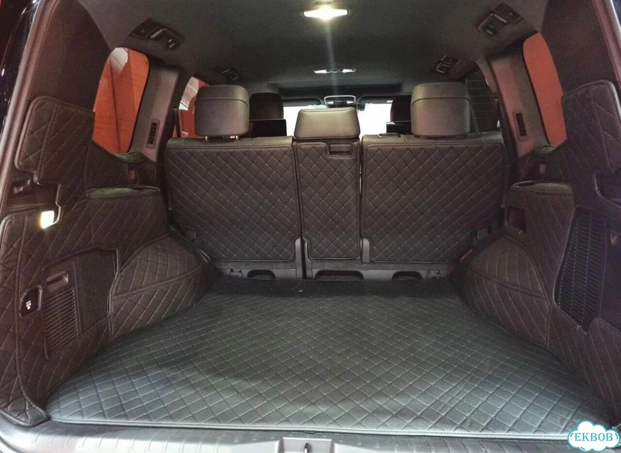 3D коврики в багажник toyota land cruiser 300 фото 1