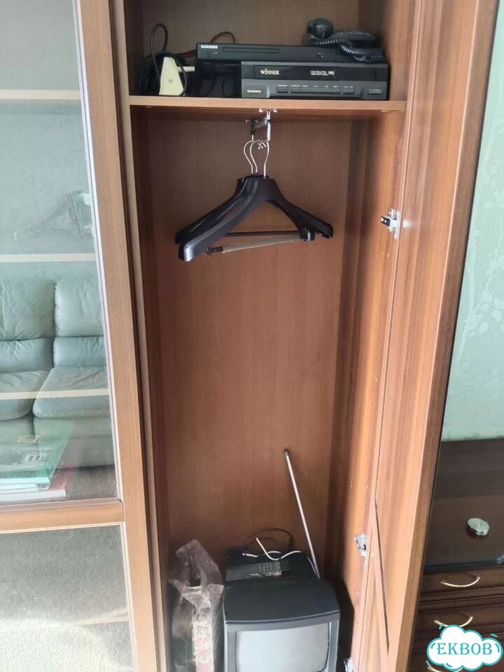 Стенка в гостиную бу фото 3