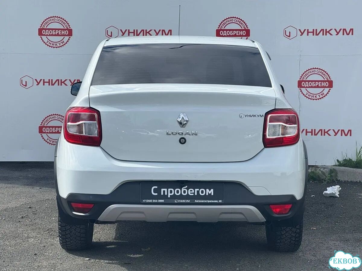 Renault Logan Stepway 1.6 AT, 2020, 131 845 км фото 4