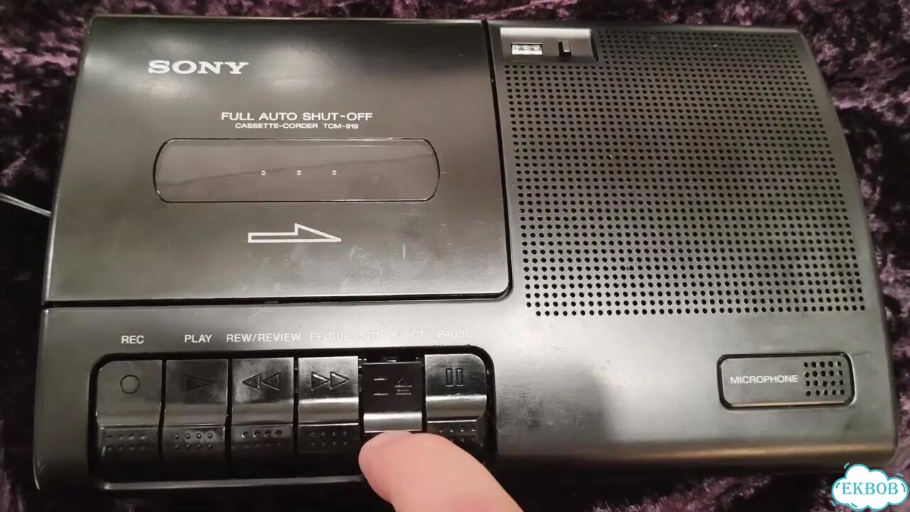 Магнитофон, диктофон sony TCM-919 фото 1