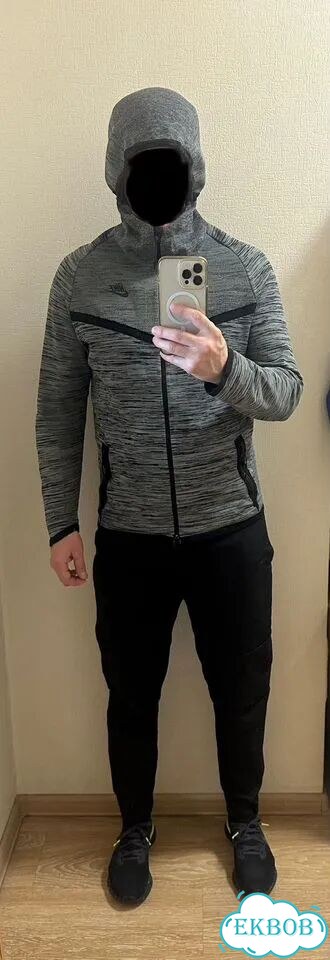 Худи Nike Tech Knit Windrunner (S/M)оригинал фото 2