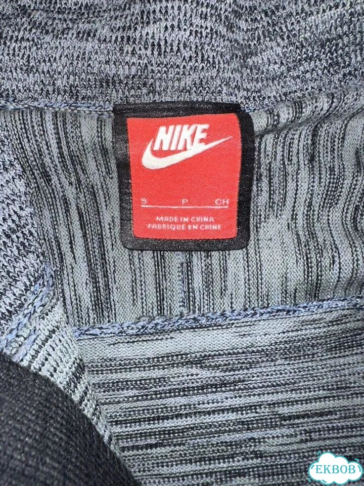 Худи Nike Tech Knit Windrunner (S/M)оригинал фото 6