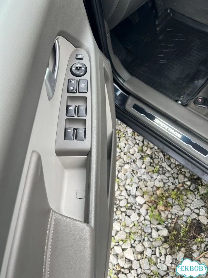 Kia Sportage 2.0 MT, 2012, 65 804 км фото 12