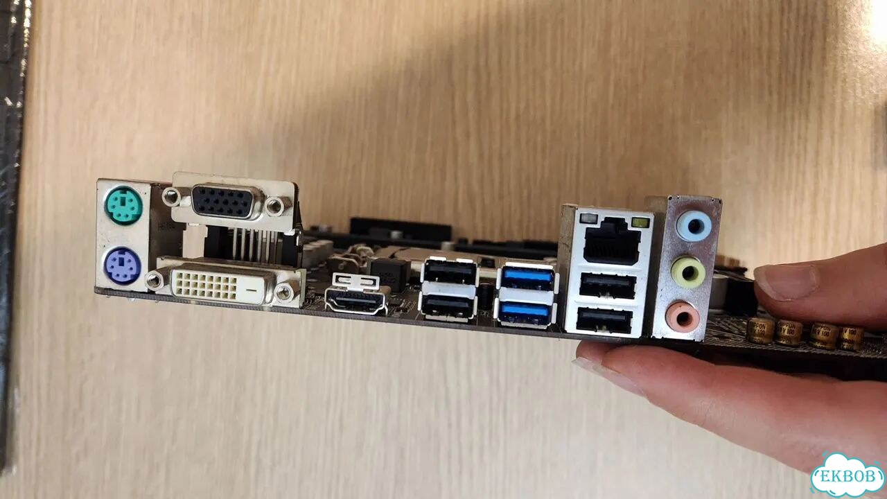 Материнская плата Gigabyte GA-H110M-S2H и i3-7100 фото 3