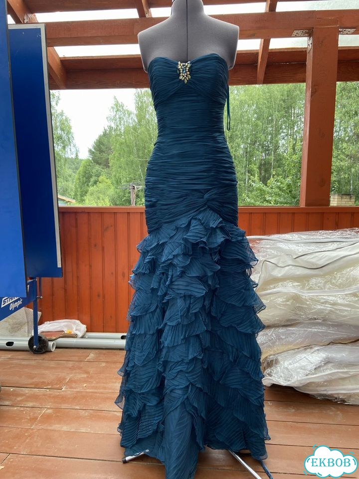 Платья вечерние фото 1