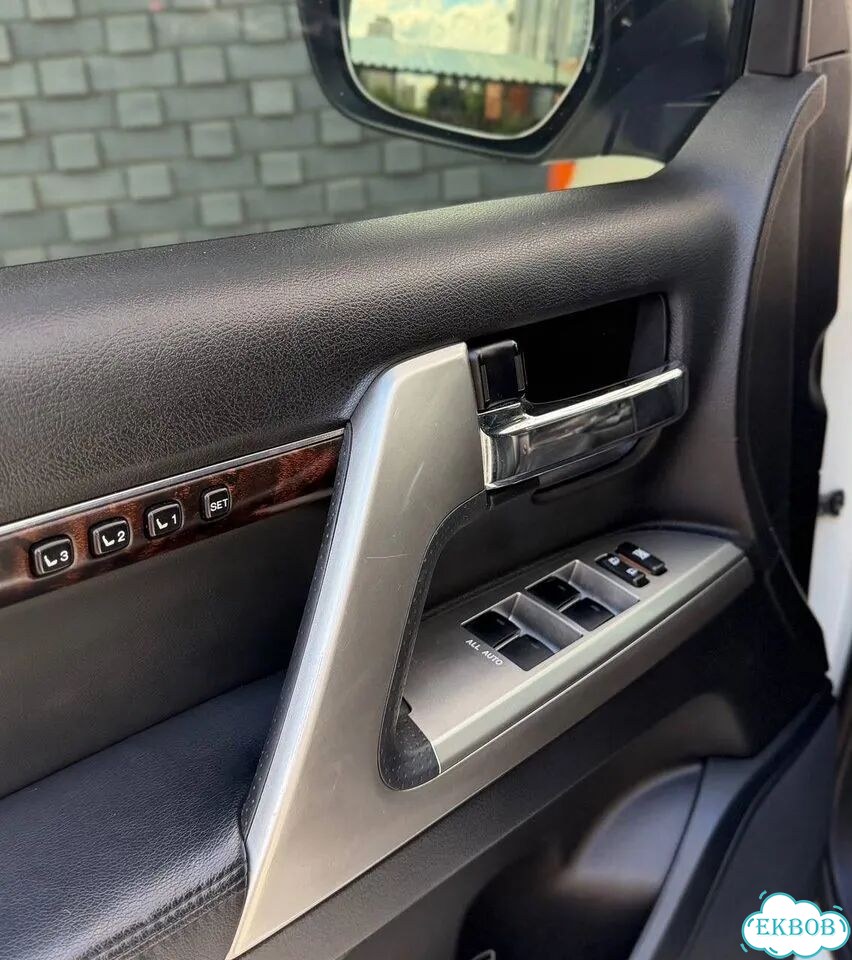 Toyota Land Cruiser 4.5 AT, 2012, 163 000 км фото 12