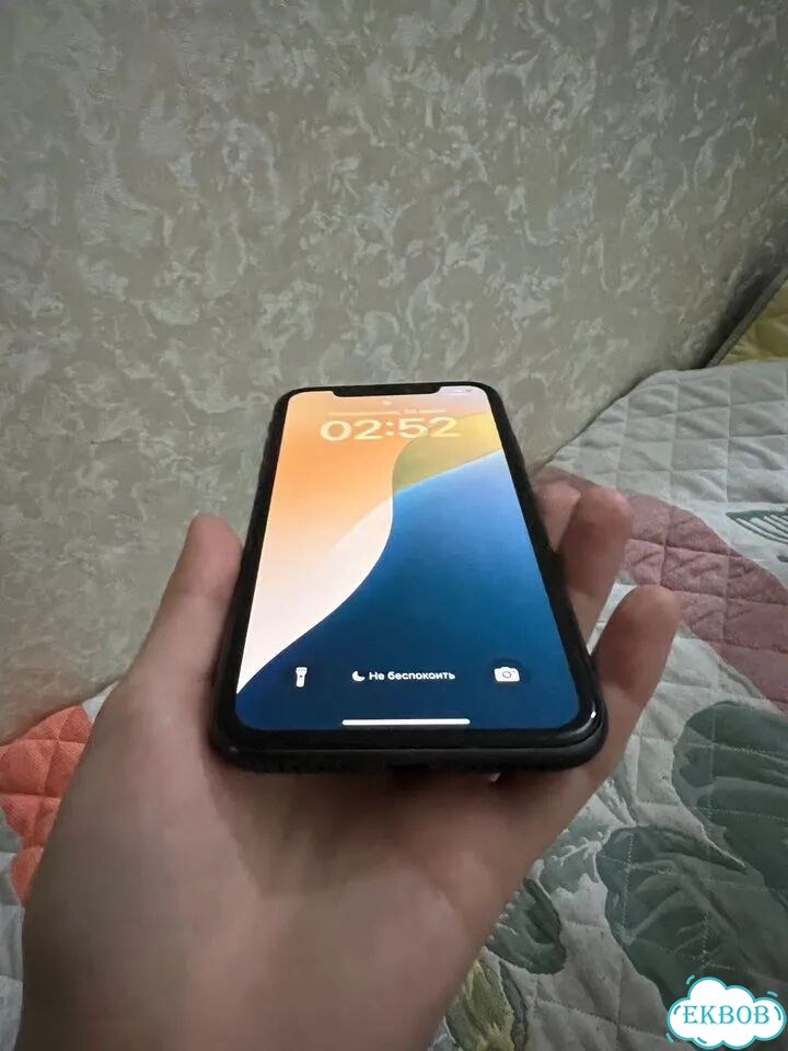 iPhone 11, 64 ГБ, SIM + eSIM фото 3