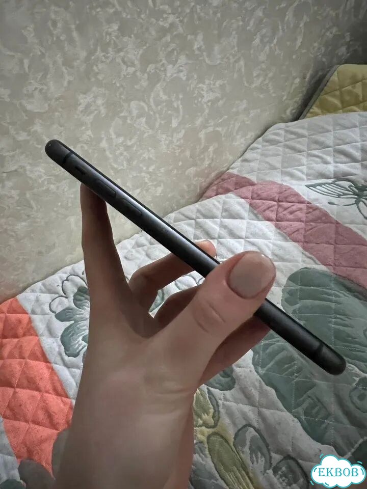 iPhone 11, 64 ГБ, SIM + eSIM фото 4