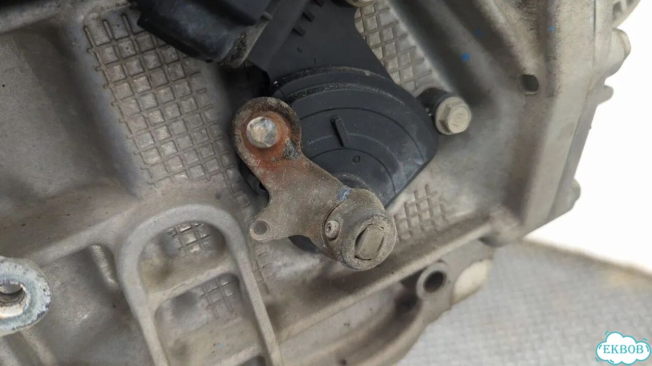 Кпп - вариатор Subaru Forester (S13) 31000AJ840 фото 8