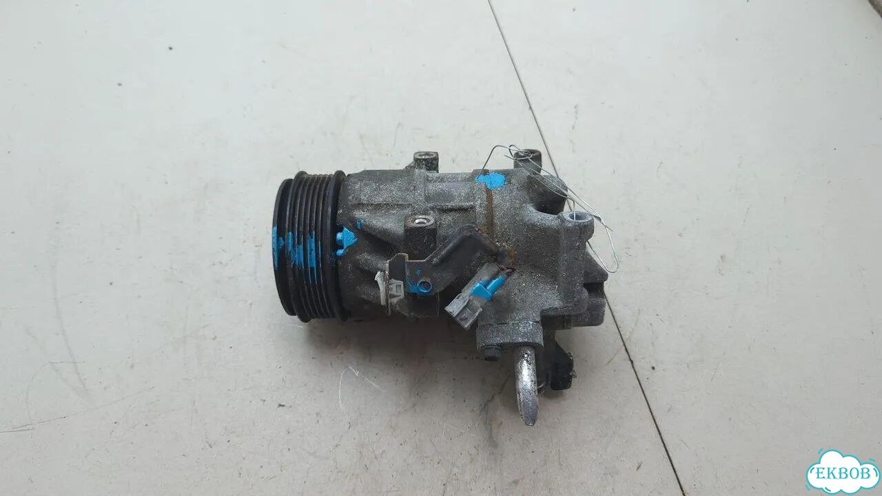 Компрессор кондиционера Toyota Yaris фото 1