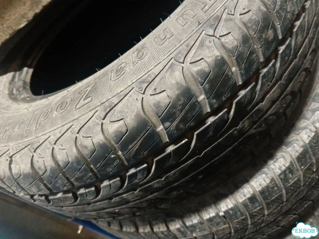 Goodyear Aquatred 3 185/65 R14 фото 1