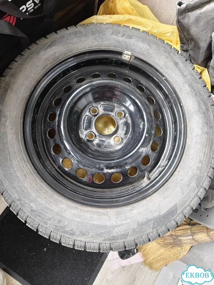 Колеса зимние 185 65 r15 Honda Freed фото 1