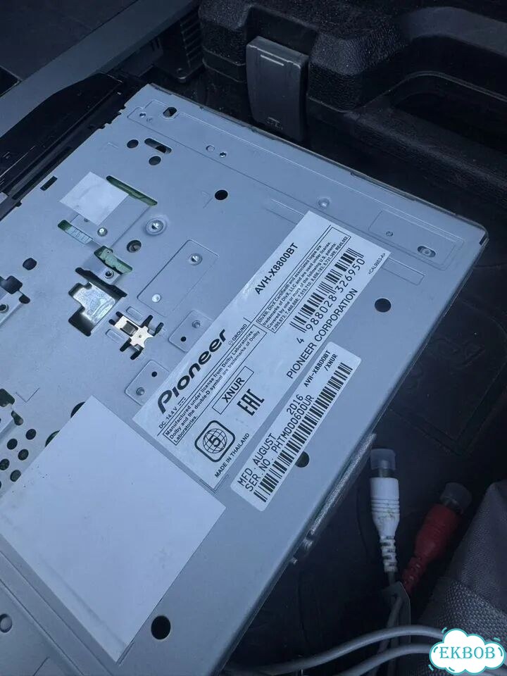 Pioneer avh x8800bt фото 3