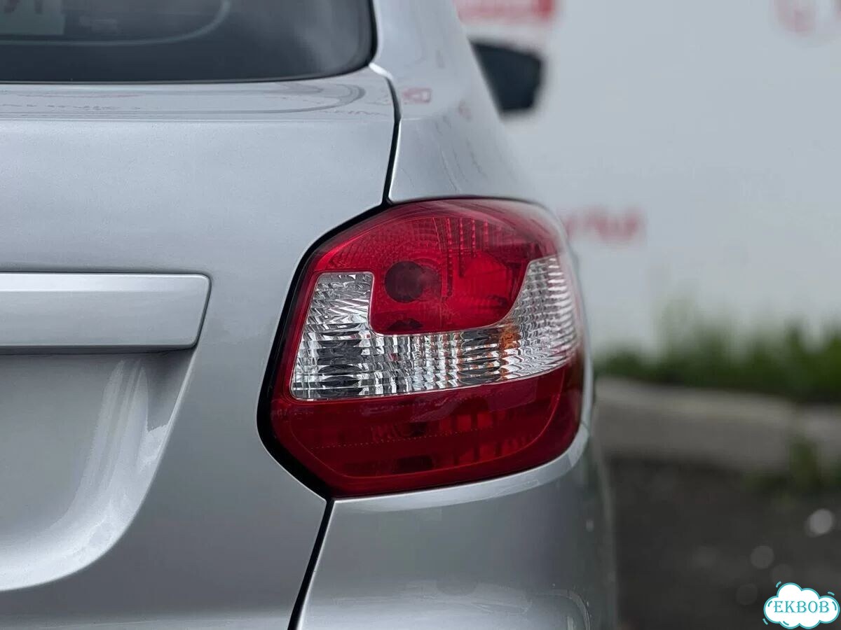 ВАЗ (LADA) Granta 1.6 MT, 2024, 35 656 км фото 16