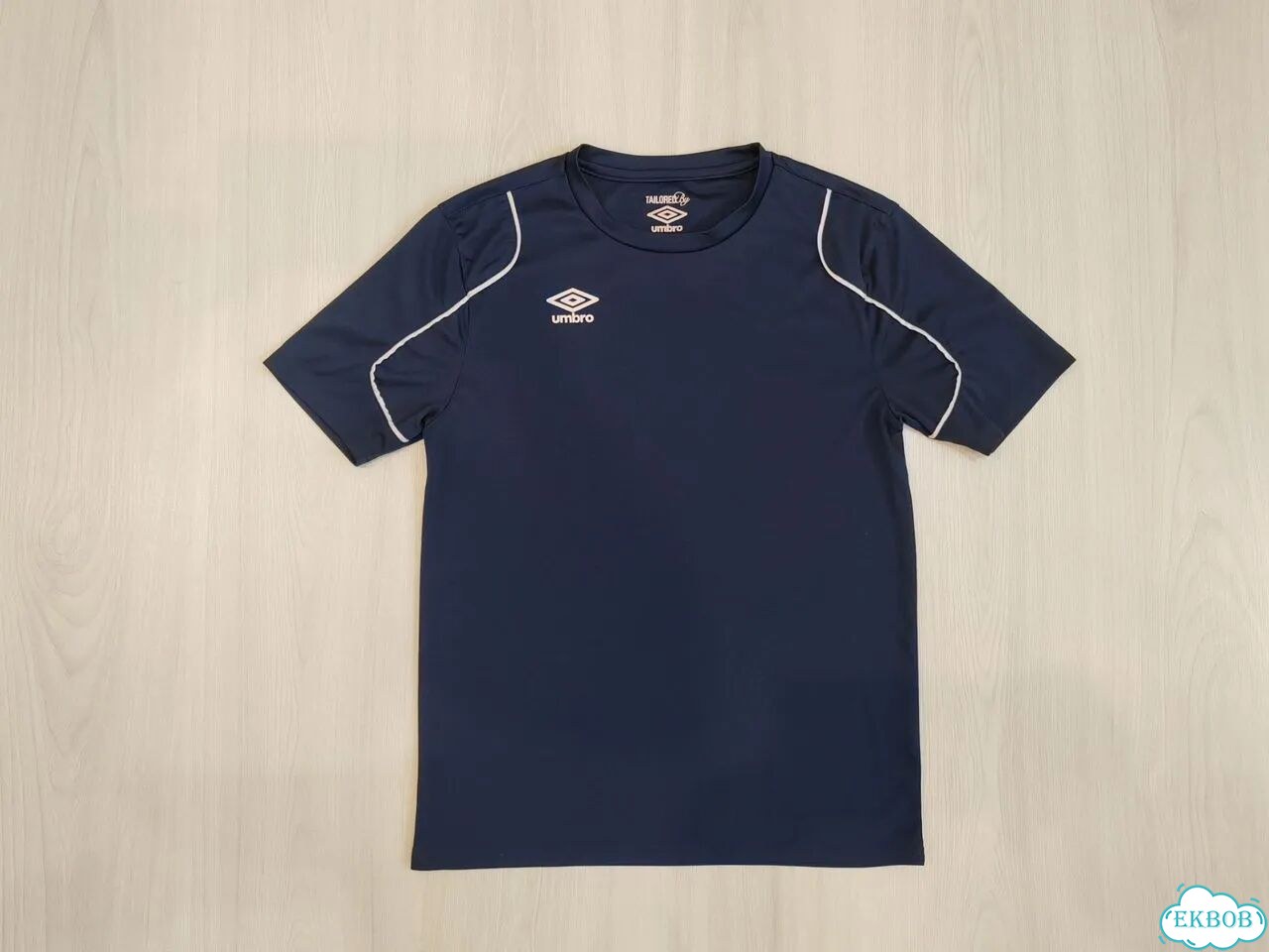 Футболка Umbro, размер XS фото 2