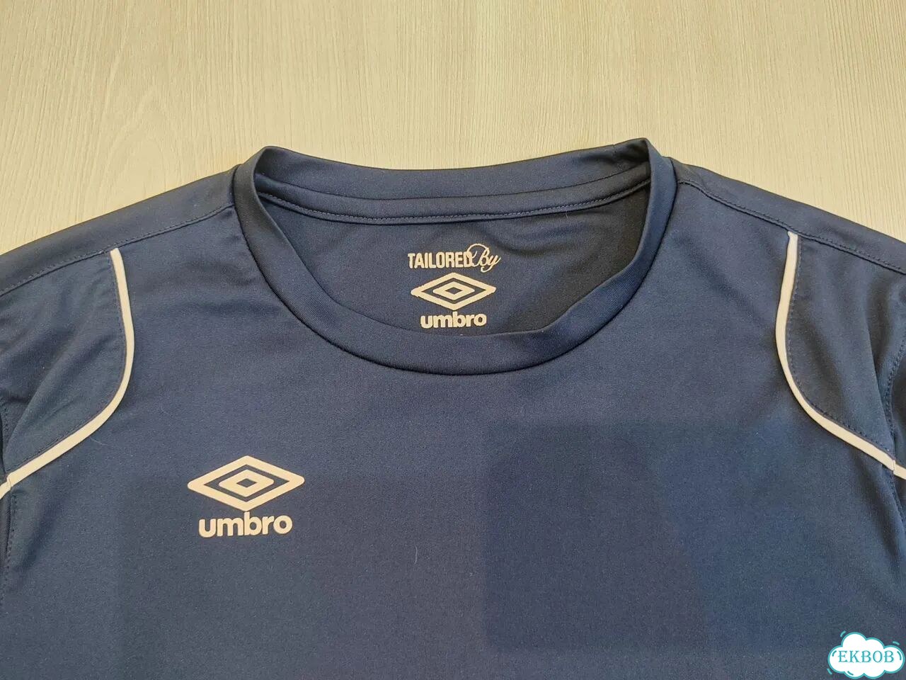 Футболка Umbro, размер XS фото 4