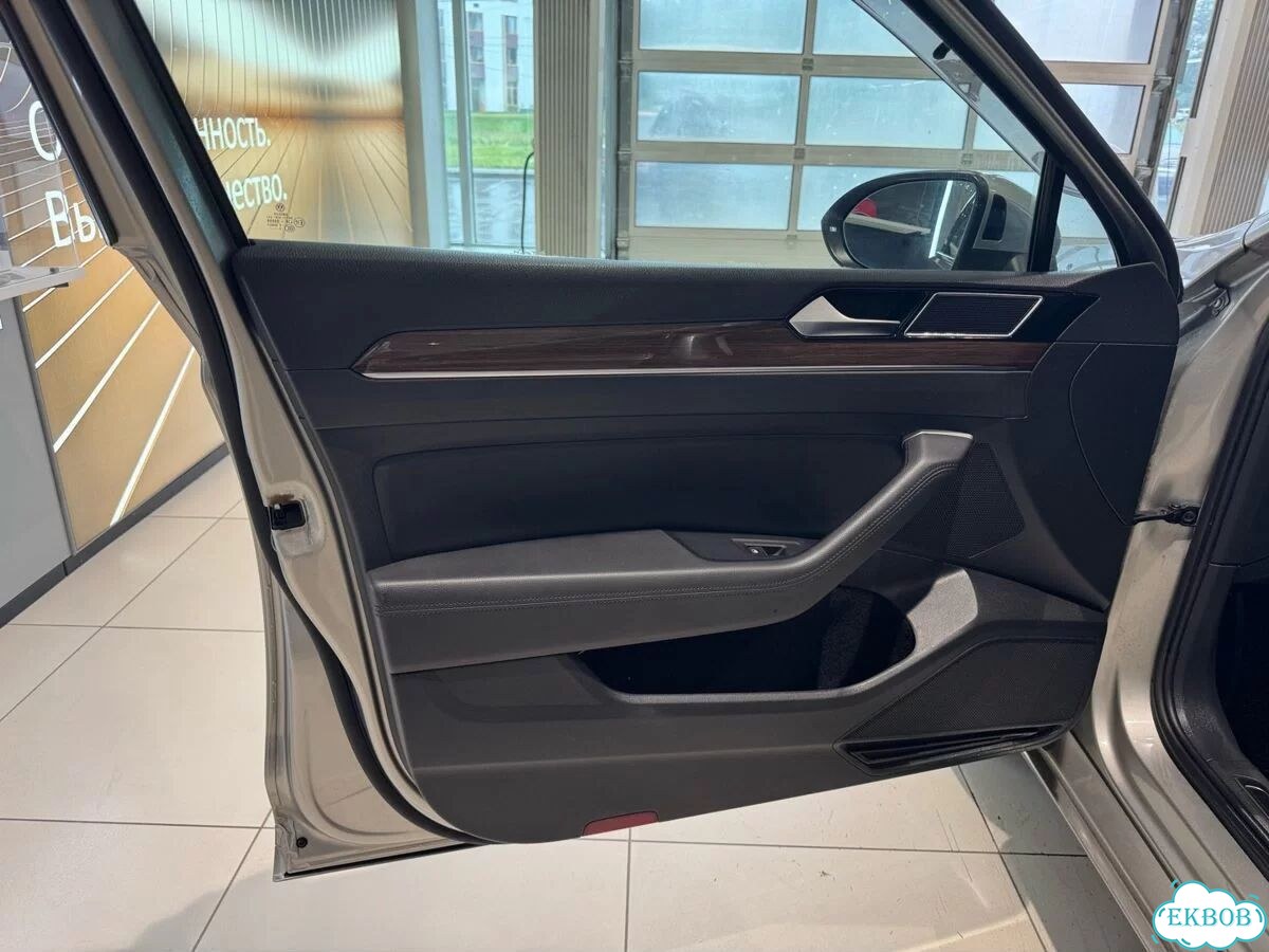 Volkswagen Passat 1.4 AMT, 2015, 140 000 км фото 12