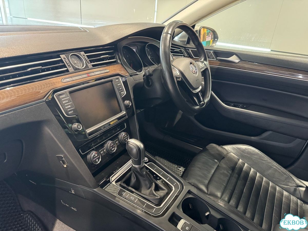 Volkswagen Passat 1.4 AMT, 2015, 140 000 км фото 14