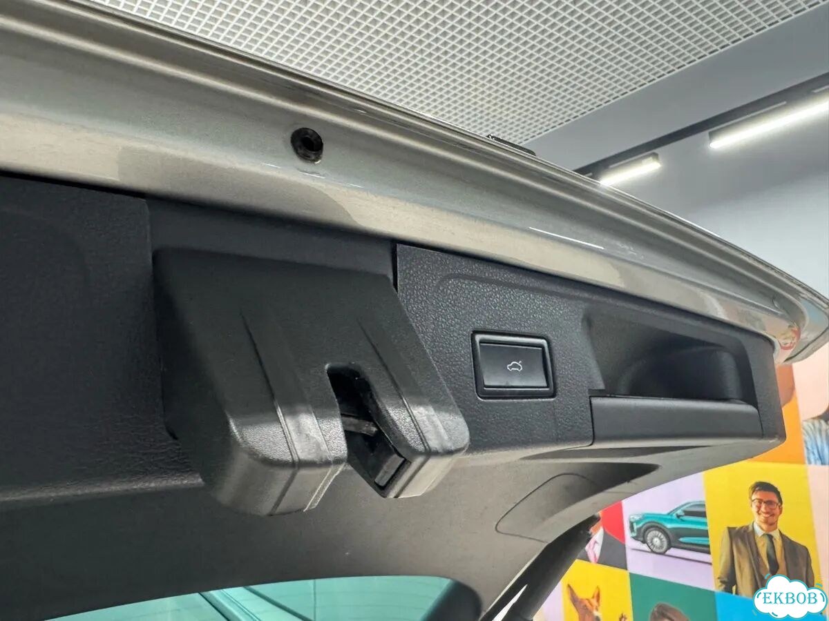 Volkswagen Passat 1.4 AMT, 2015, 140 000 км фото 18