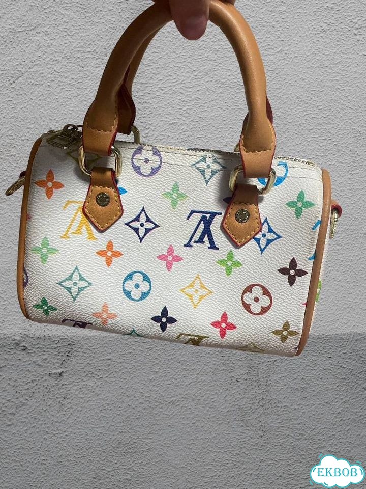 Сумка женская louis vuitton маленькая фото 1