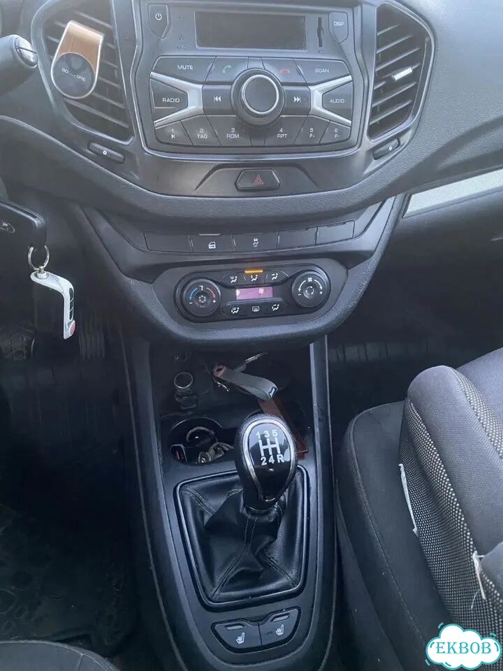 ВАЗ (LADA) Vesta 1.6 MT, 2021, 101 500 км фото 8