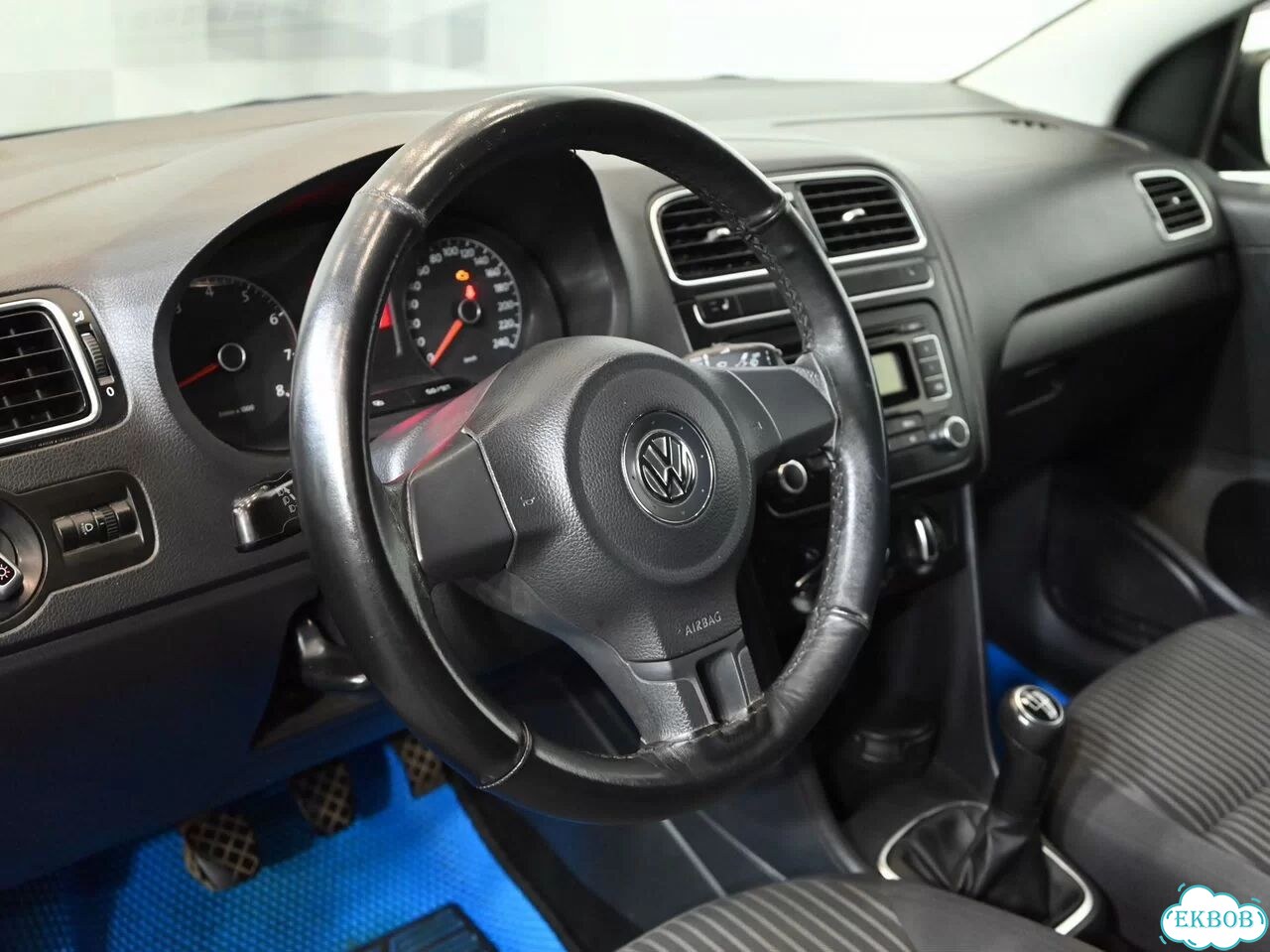 Volkswagen Polo 1.6 MT, 2011, 159 209 км фото 14