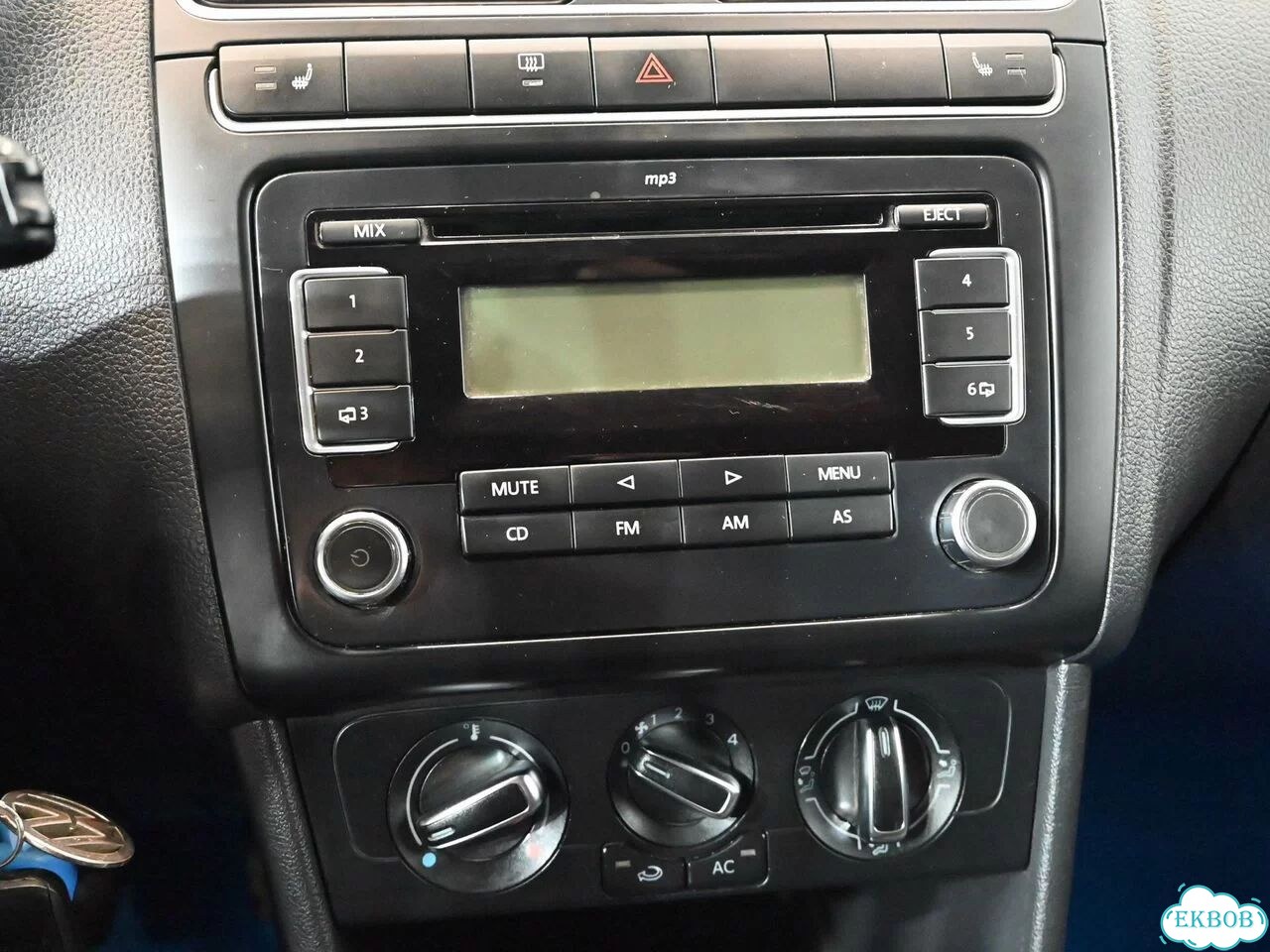 Volkswagen Polo 1.6 MT, 2011, 159 209 км фото 16