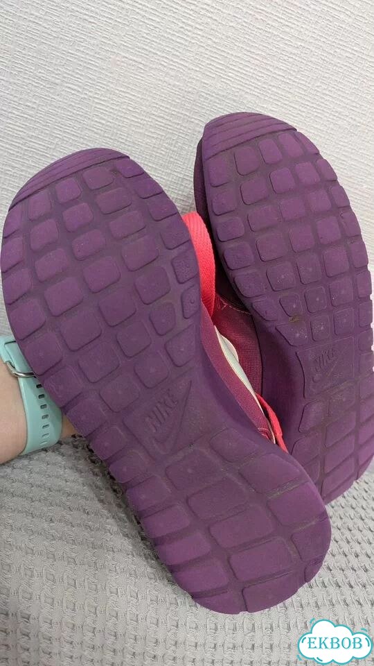 Женские кроссовки Nike Roshe Run Print фото 3