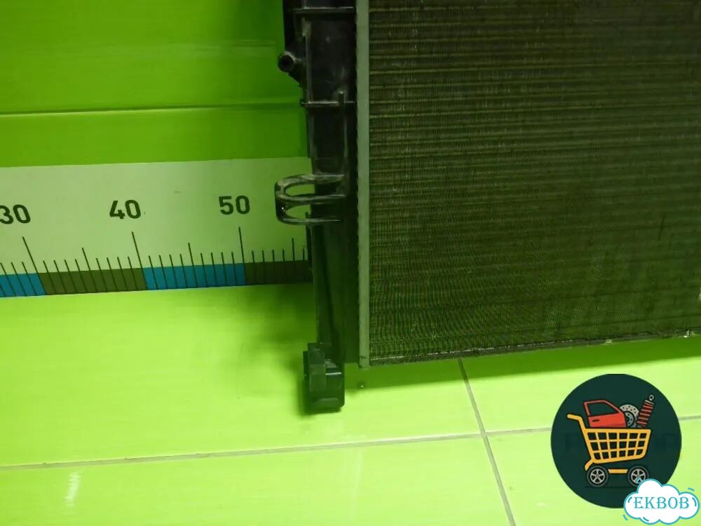 Радиатор охлаждения (214106179R) Renault Logan II с 2012г (Логан) фото 10